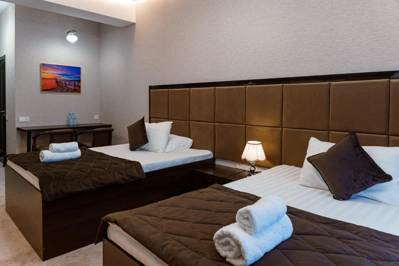 Grey Hotel Душанбе Экстерьер фото