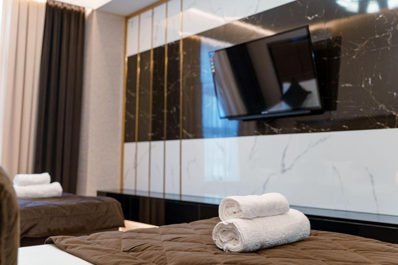 Grey Hotel Душанбе Экстерьер фото