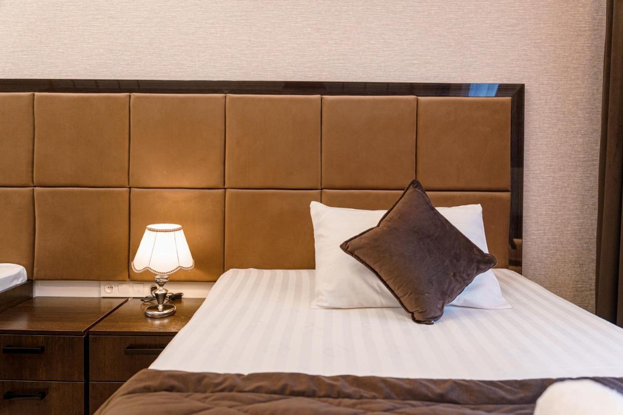 Grey Hotel Душанбе Экстерьер фото