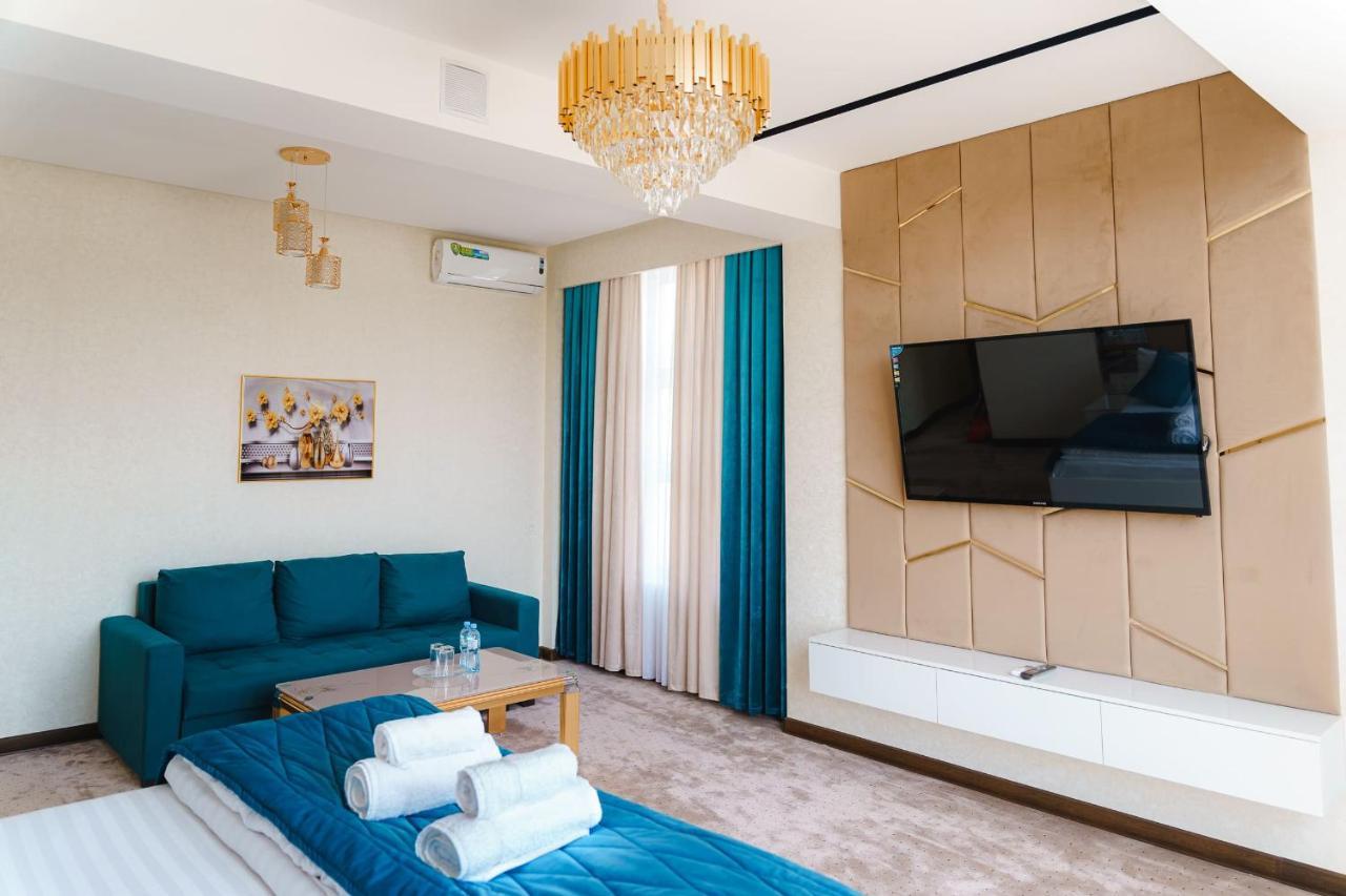 Grey Hotel Душанбе Экстерьер фото
