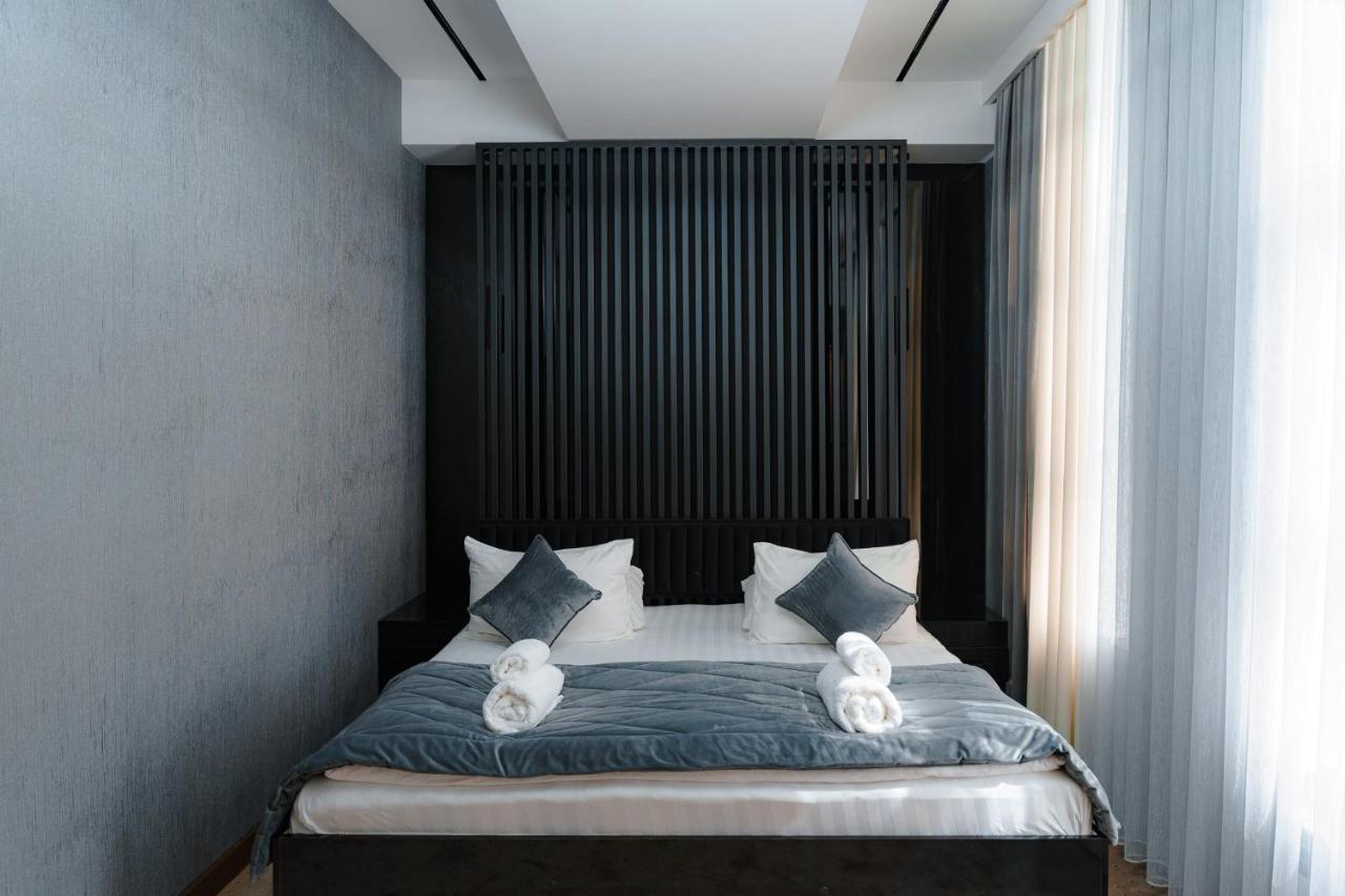 Grey Hotel Душанбе Экстерьер фото