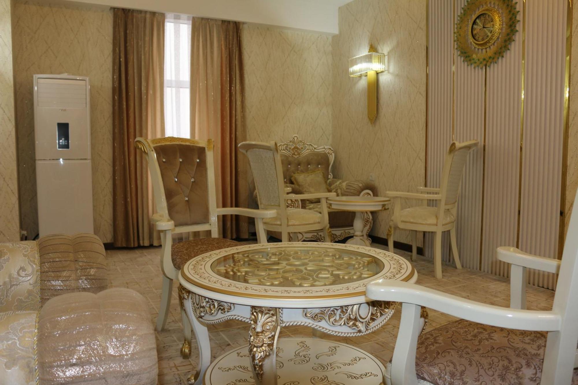 Grey Hotel Душанбе Экстерьер фото